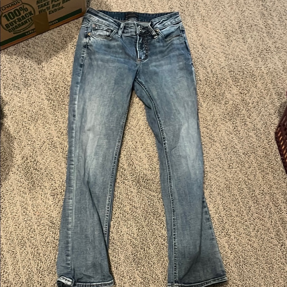 Women's Silver Brand Slim Boot Jeans Gently Used Brand new